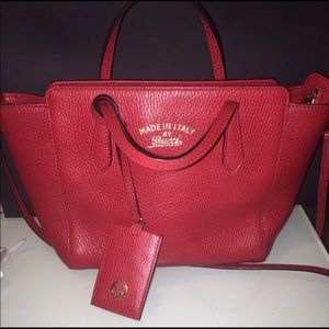 Gucci swing tote